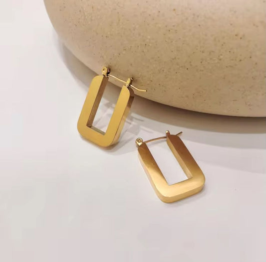 Minimalist Gold Rectangle Hoop Earrings