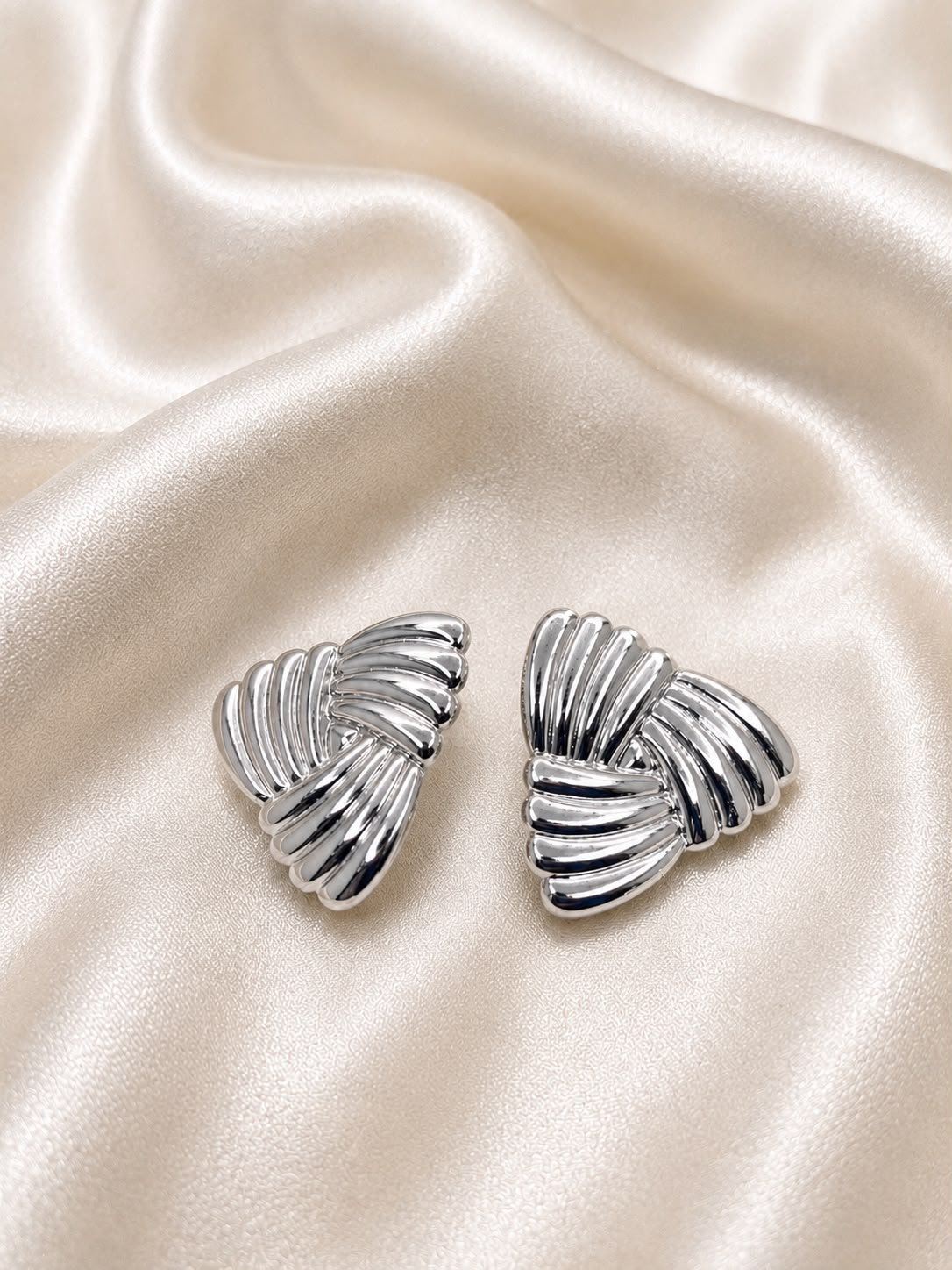 Earring 17