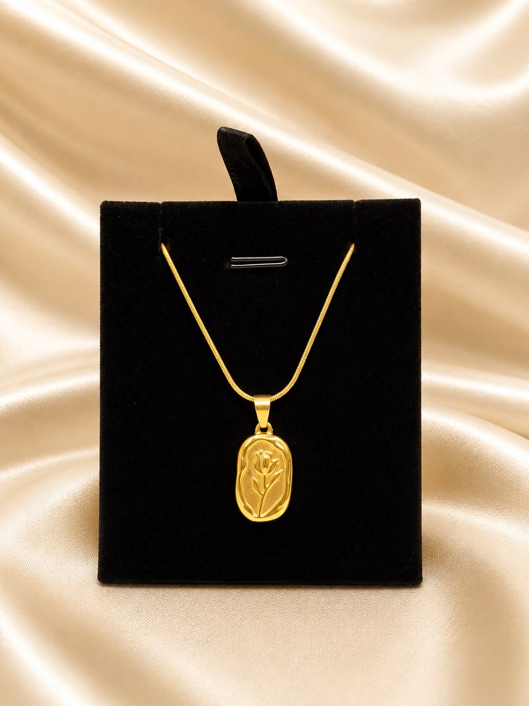 Pendent 11