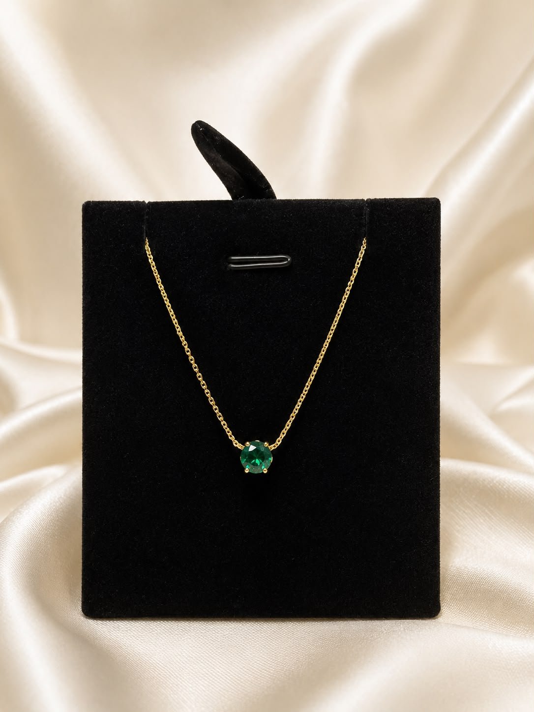 Pendent 14