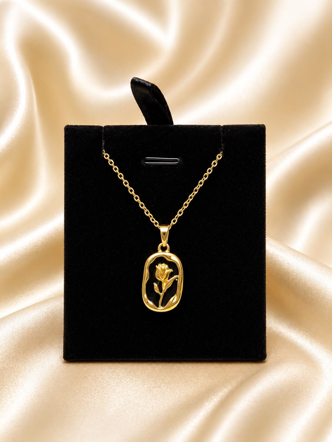 Pendent 9